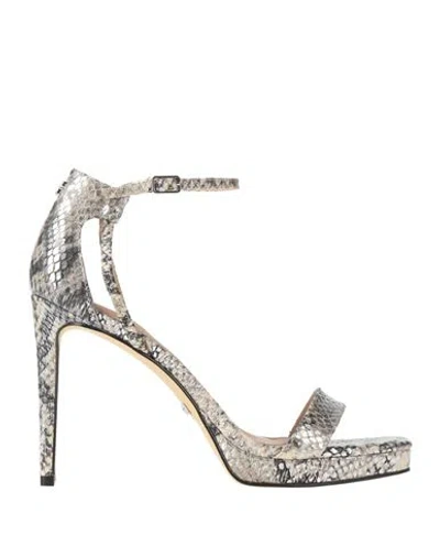 Guess Woman Sandals Light Grey Size 8 Leather