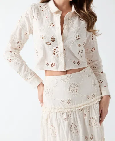Guess Women's Lenora Cropped Long-sleeve Button-up Shirt In Cream White