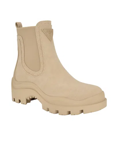 Guess Women's Yesses Triple Triangle Lug Sole Gore Chelsea Boots In Light Natural,oat Logo