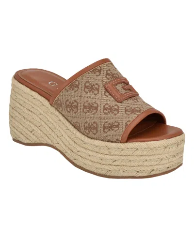 Guess Women's Zakki One Band Logo Slide Espadrille Wedge Sandals In Md Brown