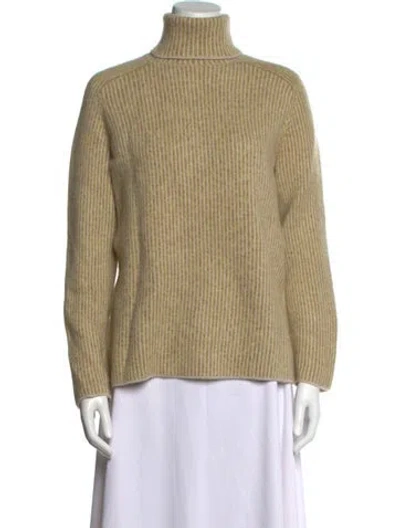 Pre-owned Guest In Residence Cashmere Turtleneck Sweater In Neutral