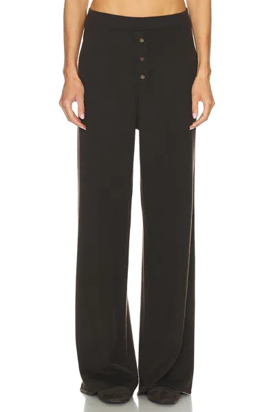 Guest In Residence Everywear Pant In Brown