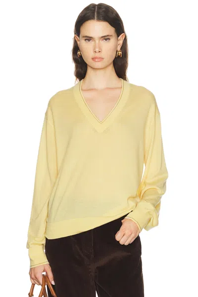 Guest In Residence The Airy V Sweater In Butter & Camel
