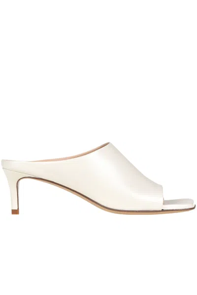 Guglielmo Rotta Ami Leather Mules In White