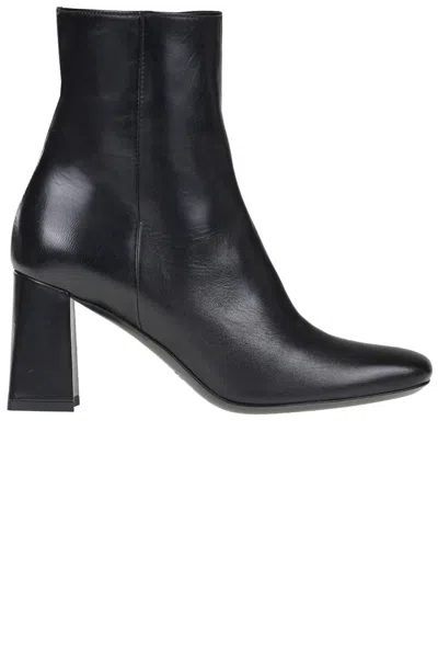 Guglielmo Rotta Marlis Boots In Black