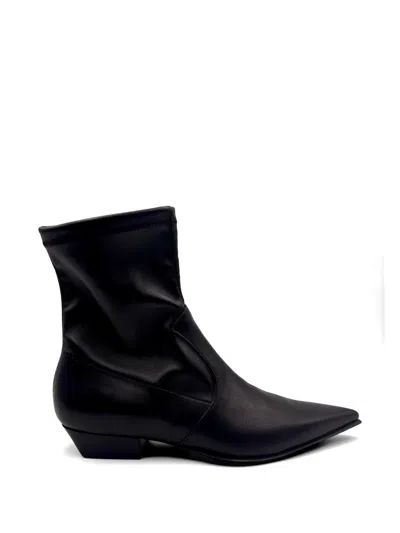 Guglielmo Rotta Pointed-toe Boots In Black
