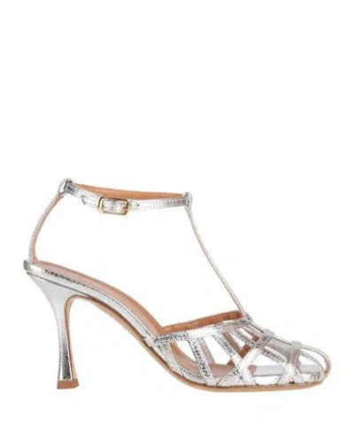 Guglielmo Rotta Woman Sandals Silver Size 7 Leather