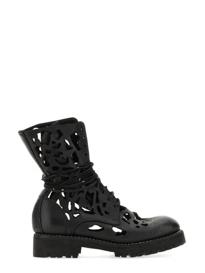 Guidi Stylish Ankle Boot With Cut Out Details In Black