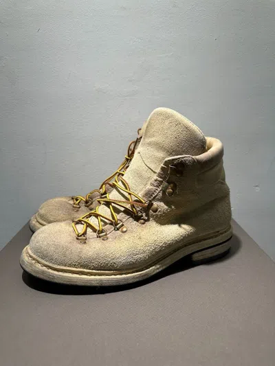 Pre-owned Guidi Suede Mountain Boots In White