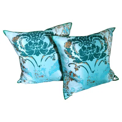 Pre-owned Guild Designer Pair Of Printed Cotton Pillows With Feather Interior In Blue