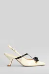 Guilhermina 70mm Bow Strap Pumps In White
