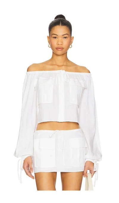 Guizio Akiko Top In White