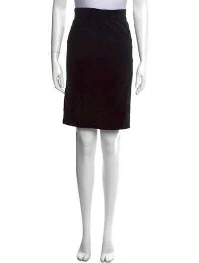 Pre-owned Guy Laroche Knee-length Skirt In Black