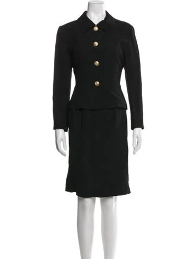 Pre-owned Guy Laroche Skirt Suit In Black