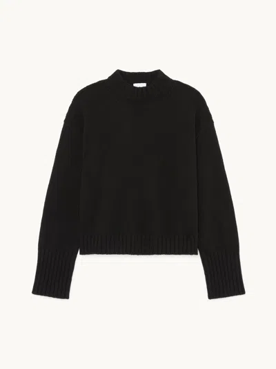 Gwyn Goop  Relaxed Crewneck Sweater | Black | Size Xl
