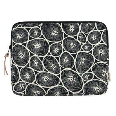 Gyllstad Korall Black Laptop Case