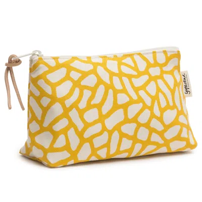 Gyllstad Yellow / Orange Delta Yellow Wash Bag M In Yellow/orange