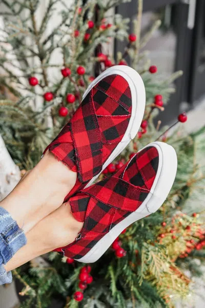 Gypsy Jazz Women's Buffalo Plaid Sneaker In Red/black In Multi