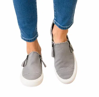 Gypsy Jazz Women's Zippy Sneakers In Grey