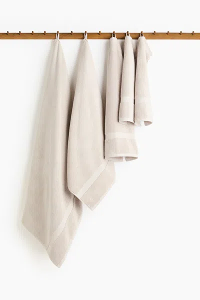 H&m 2-pack Egyptian Cotton Guest Towels In Neutral