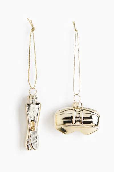 H&m 2-pack Ornaments In Gold-colored/skis
