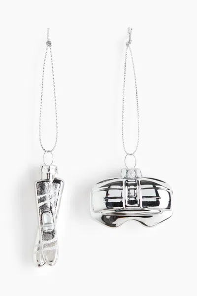 H&m 2-pack Ornaments In Silver-colored/skis