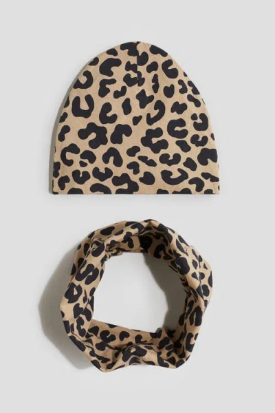 H&m Kids'  2-piece Beanie And Tube Scarf Set In Burgundy