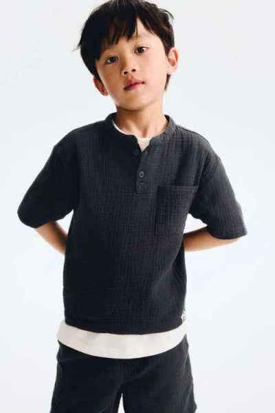 H&m Kids'  2-piece Cotton Muslin Henley Set In Gray