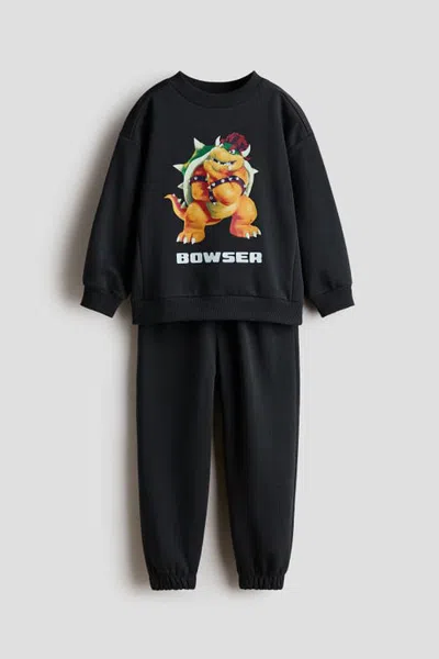 H&m Kids'  2-piece Printed Sweatshirt And Joggers Set In Black