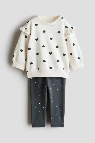 H&m Babies'  2-piece Ruffle-detail Cotton Set In Neutral