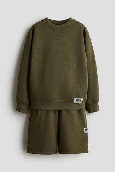 H&m Kids' 2-piece Sweatshirt And Sweatshorts Set In Green