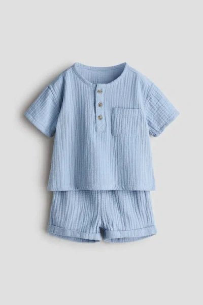 H&m Babies'  2-piece Top And Shorts Set In Blue