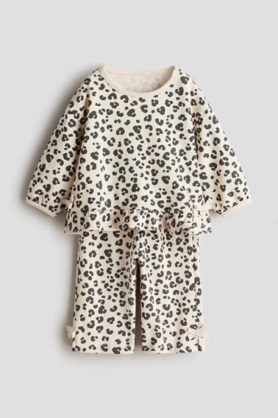 H&m Babies'  2-piece Top And Trousers Set In Burgundy