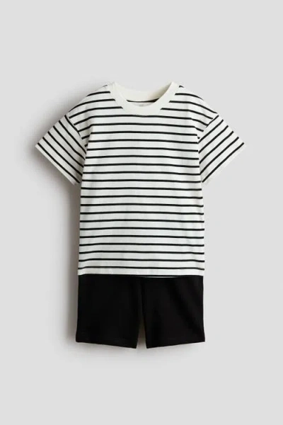 H&m Kids'  2-piece T-shirt And Shorts Set In Black