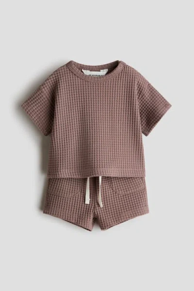 H&m Babies'  2-piece Waffled Cotton Set In Brown