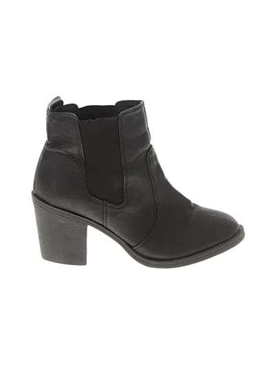 Pre-owned H&m Ankle Boots In Black