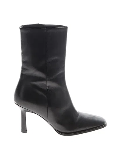 Pre-owned H&m Ankle Boots In Black