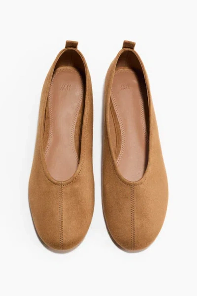 H&m Ballet Pumps In Multi