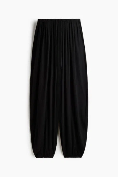 H&m Balloon Drawstring Trousers In Black