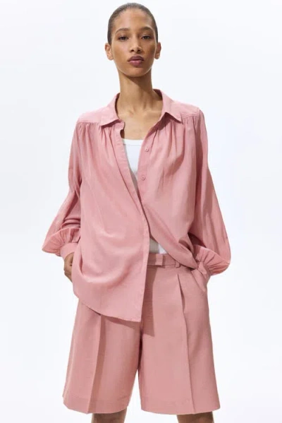 H&m Bermuda Shorts In Pink