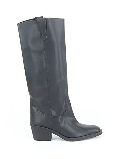 Pre-owned H&m Boots In Black