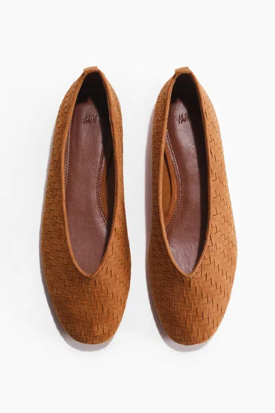 H&m Braided Flats In Brown