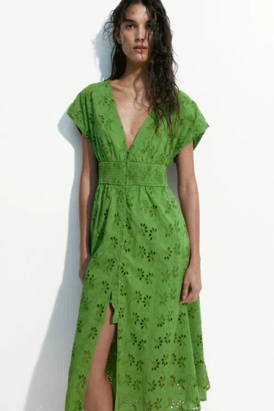 H&m Broderie-anglaise Cotton Dress In Green