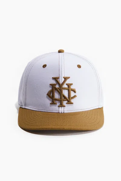 H&m Cap With Embroidered Motif In White/nyc