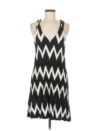 Pre-owned H&m Casual Dress In Black