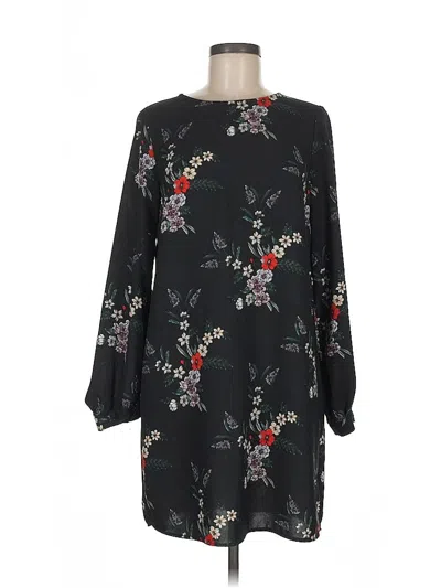 Pre-owned H&m Casual Dress In Black