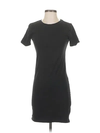 Pre-owned H&m Casual Dress In Black