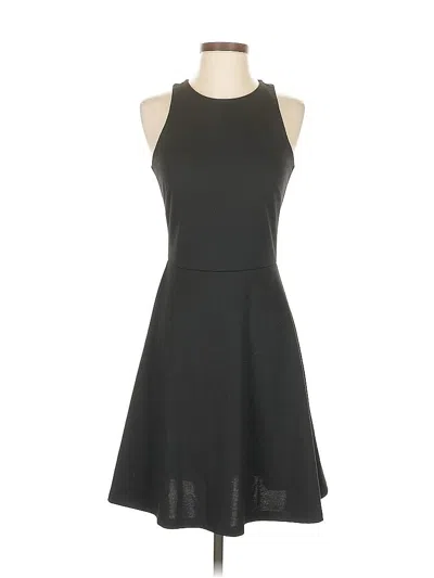 Pre-owned H&m Casual Dress In Black