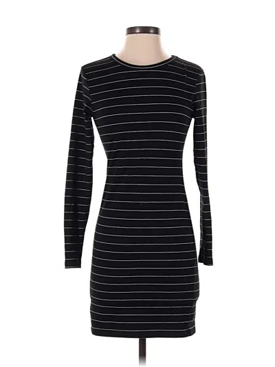 Pre-owned H&m Casual Dress In Black