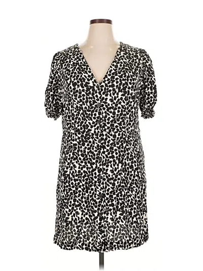Pre-owned H&m Casual Dress In Black